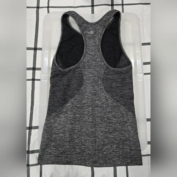 Zella Tank - Picture 3 of 5